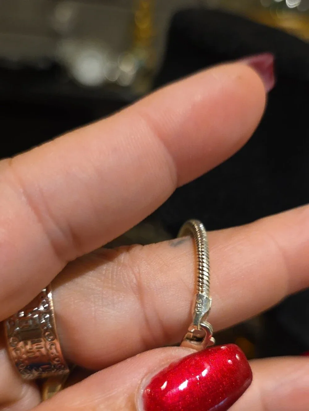 Unbranded Gold Tone Snake Chain Necklace - Classic Everyday Style